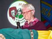 Gisela Waibel beim Vortrag ihres Gedichts