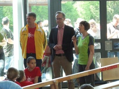 Manfred Saitner, BGM Kellenberger und Marion Binder vom Turngau Oberschwaben. Fotos: Armin Hebel
